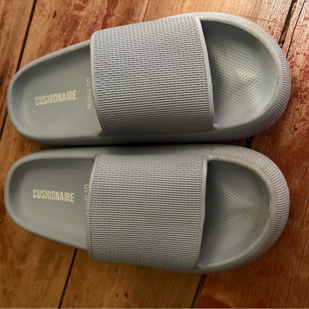 Cushionaire Women's Light Blue Slide Mules